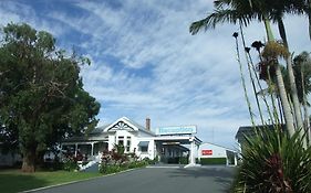 Colonial Court Motor Inn